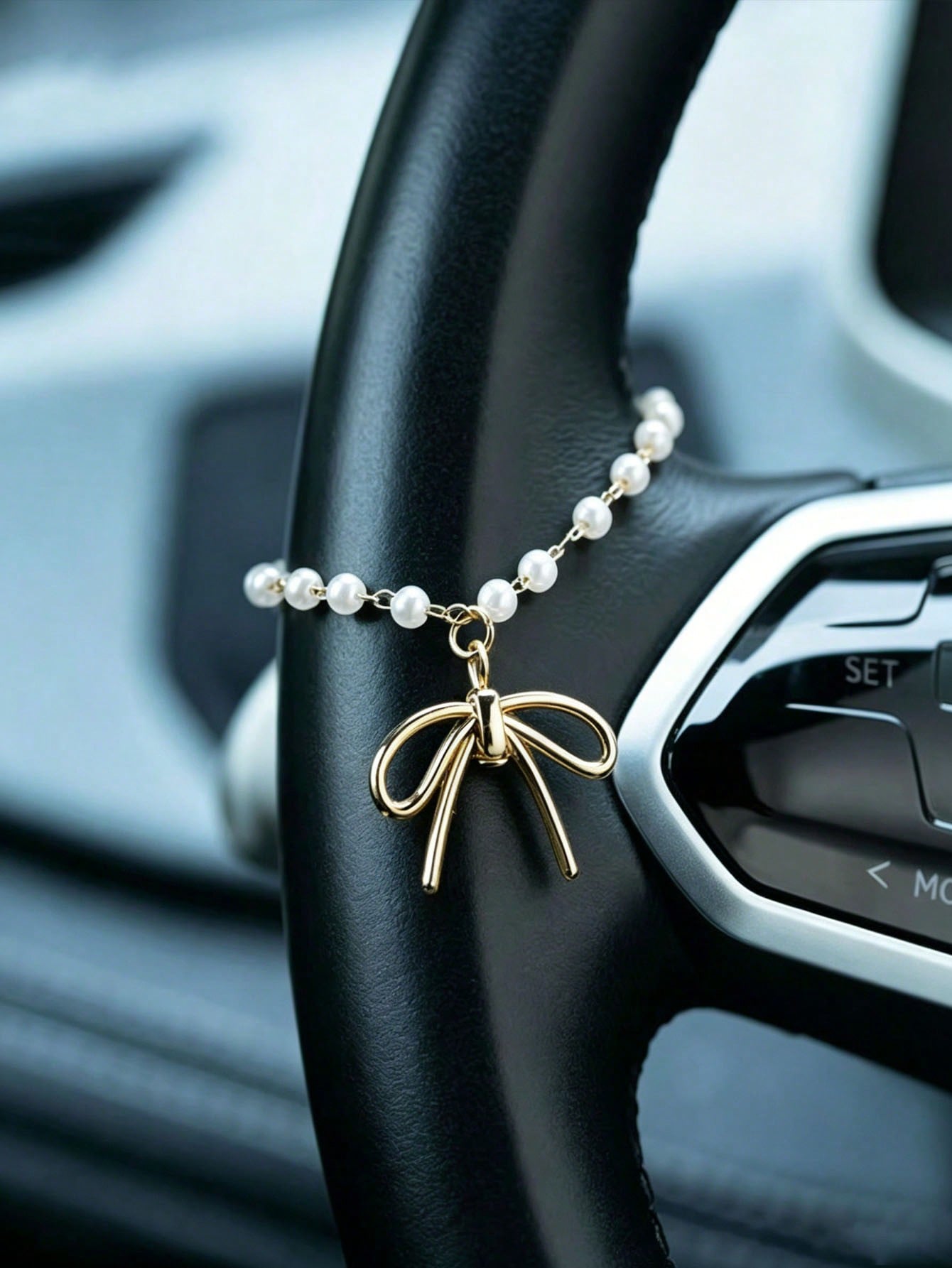 Pearl Bow Car Pendant Alloy Fa - Car Accessories Evil Eye ulasan dan harga